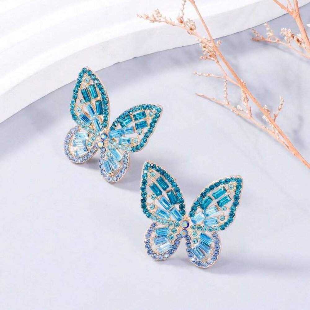Women Rhinestone Butterfly Decor Stud Earring - Picture 4 of 5